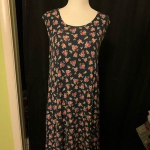 Floral shift dress